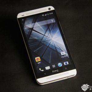 4pW(wng)p  HTC One 802dH3499Ԫ